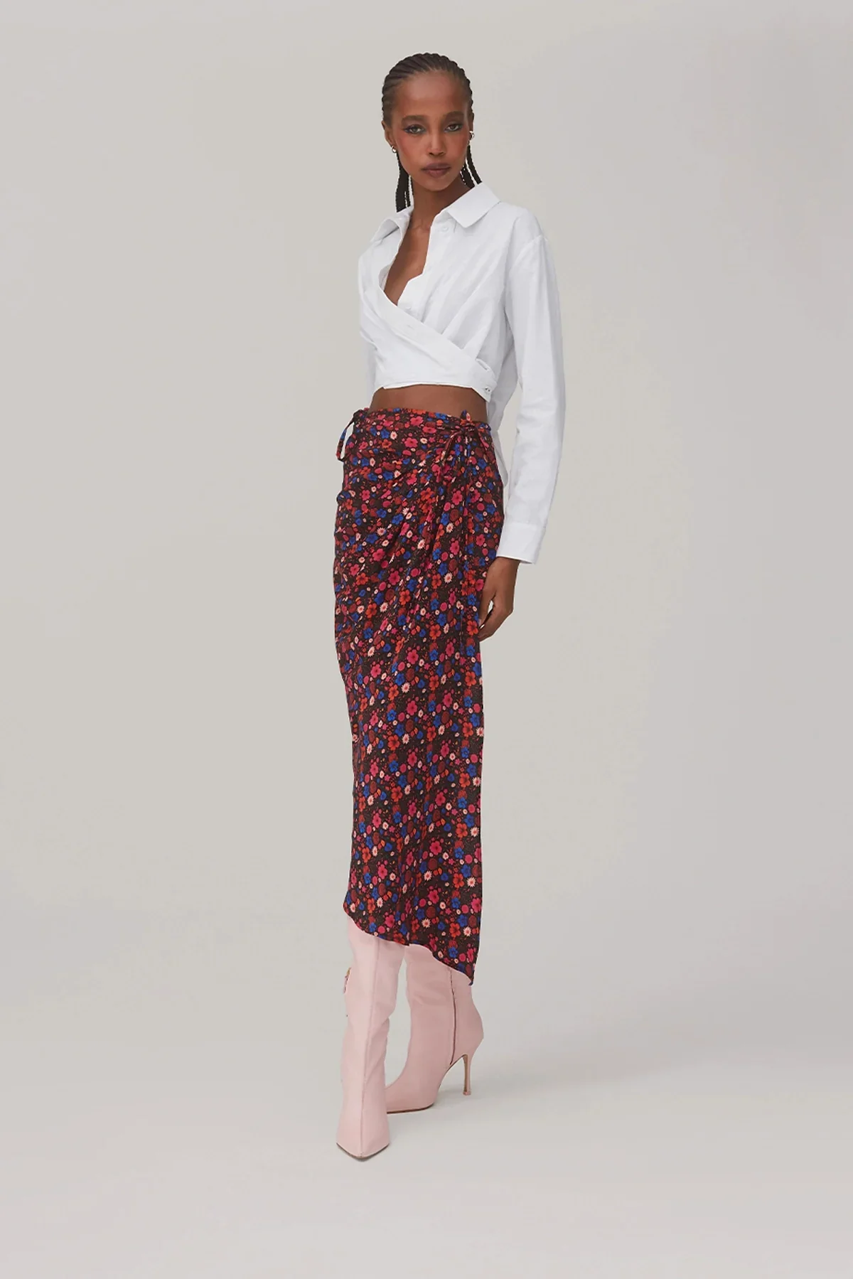 Saia Amarração Transpassada Ayesha Seda Floral Preto - Image 2