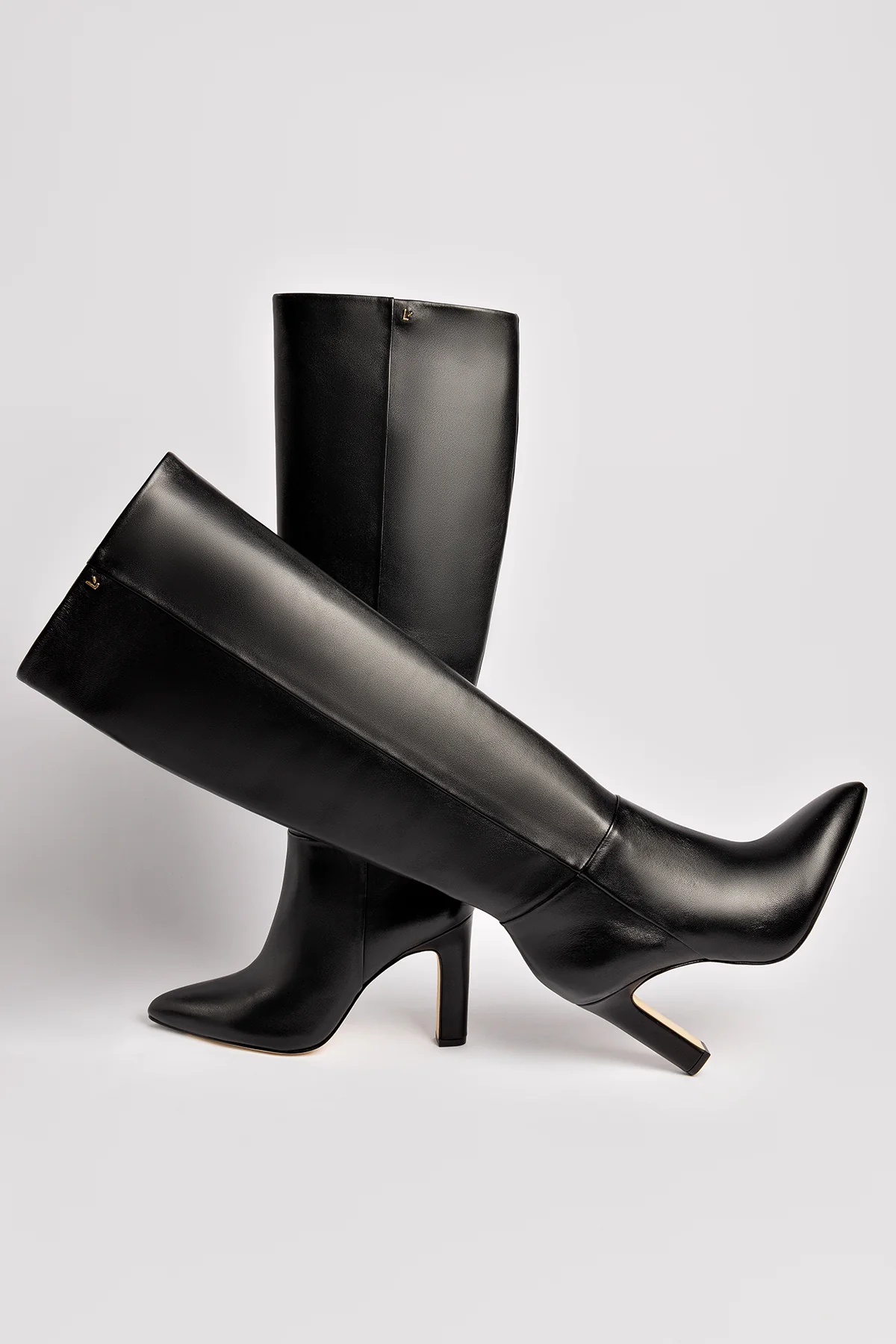 Bota Cindy Hi Couro Preto - Image 5