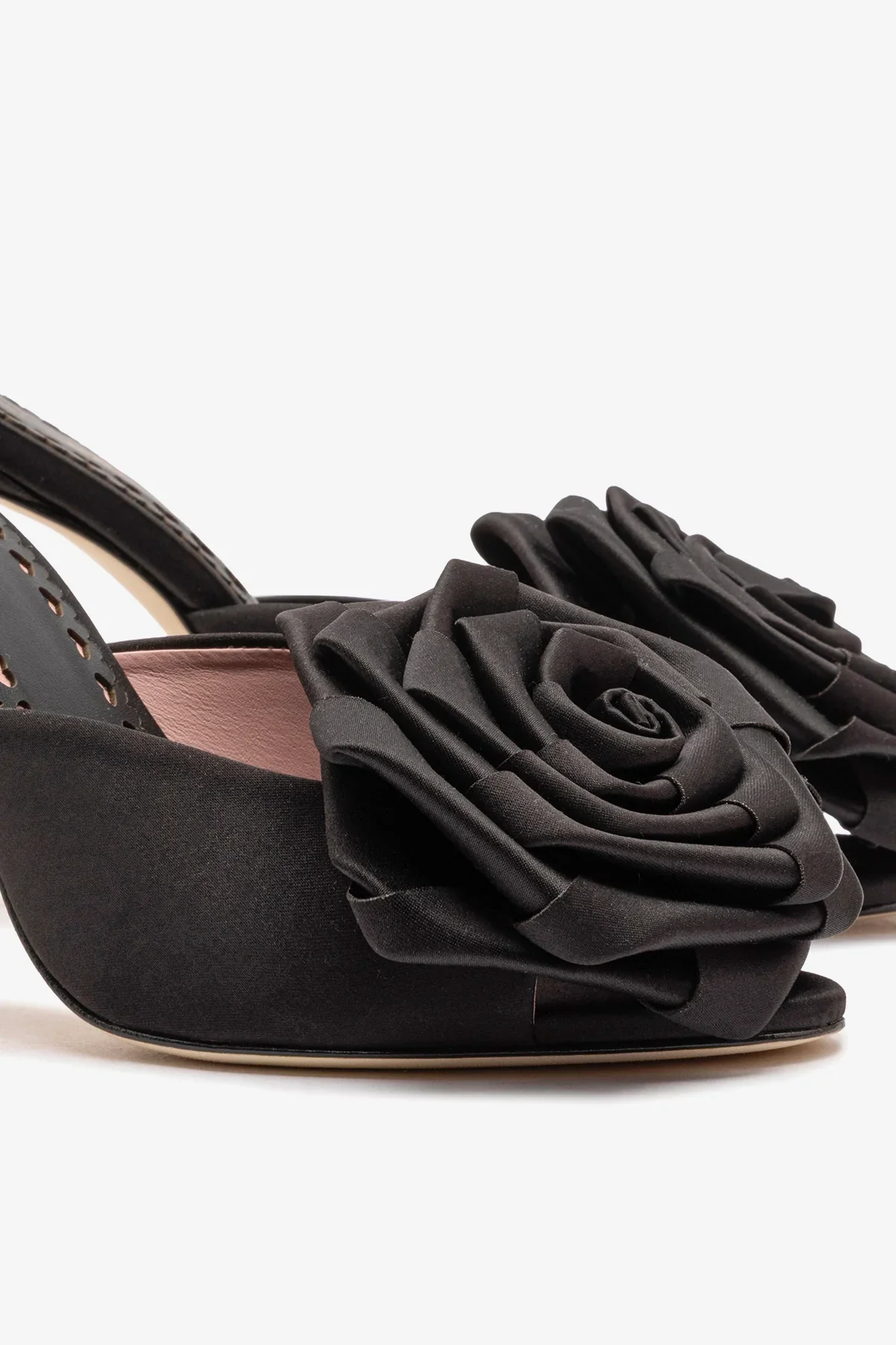 Mule Scarlet Cetim Preto - Image 4
