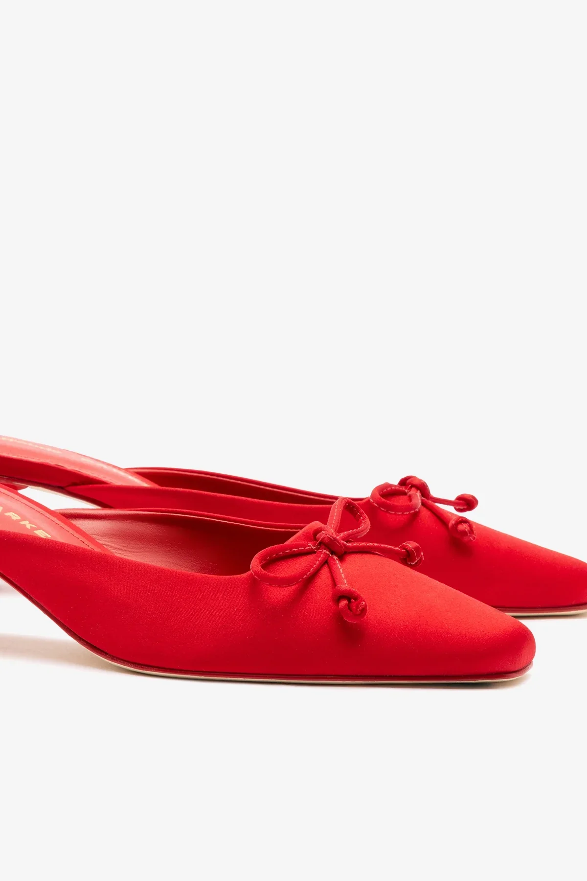 Larroudé x Parke: Mule Cetim Vermelho - Image 4