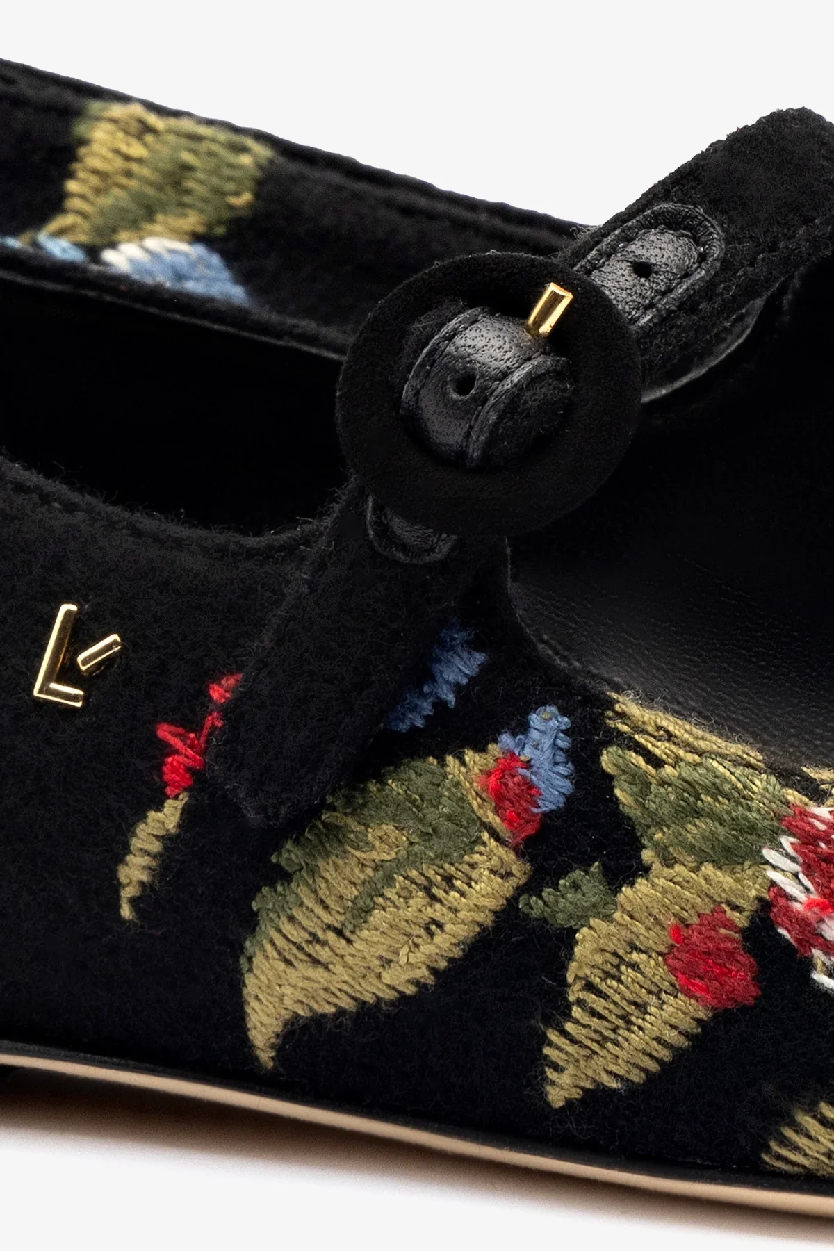 Larroudé x Markarian: Sapatilha Lã Preto Floral - Image 4