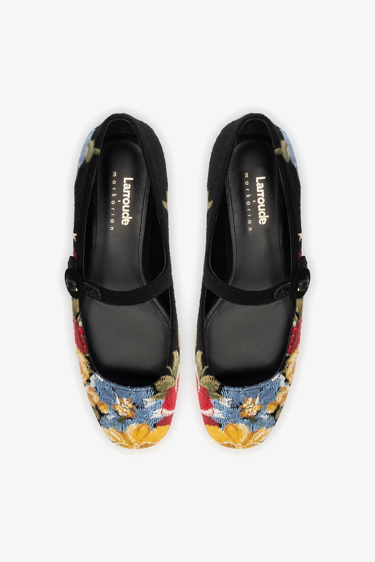 Larroudé x Markarian: Sapatilha Lã Preto Floral - Image 7