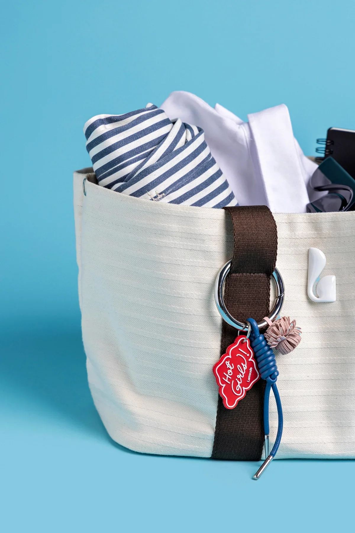Bolsa Tote Bag Americana Lona Listrada Off White e Marrom - Image 6